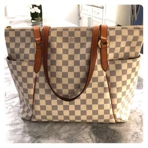 Louis Vuitton Totally MM Damier Azur